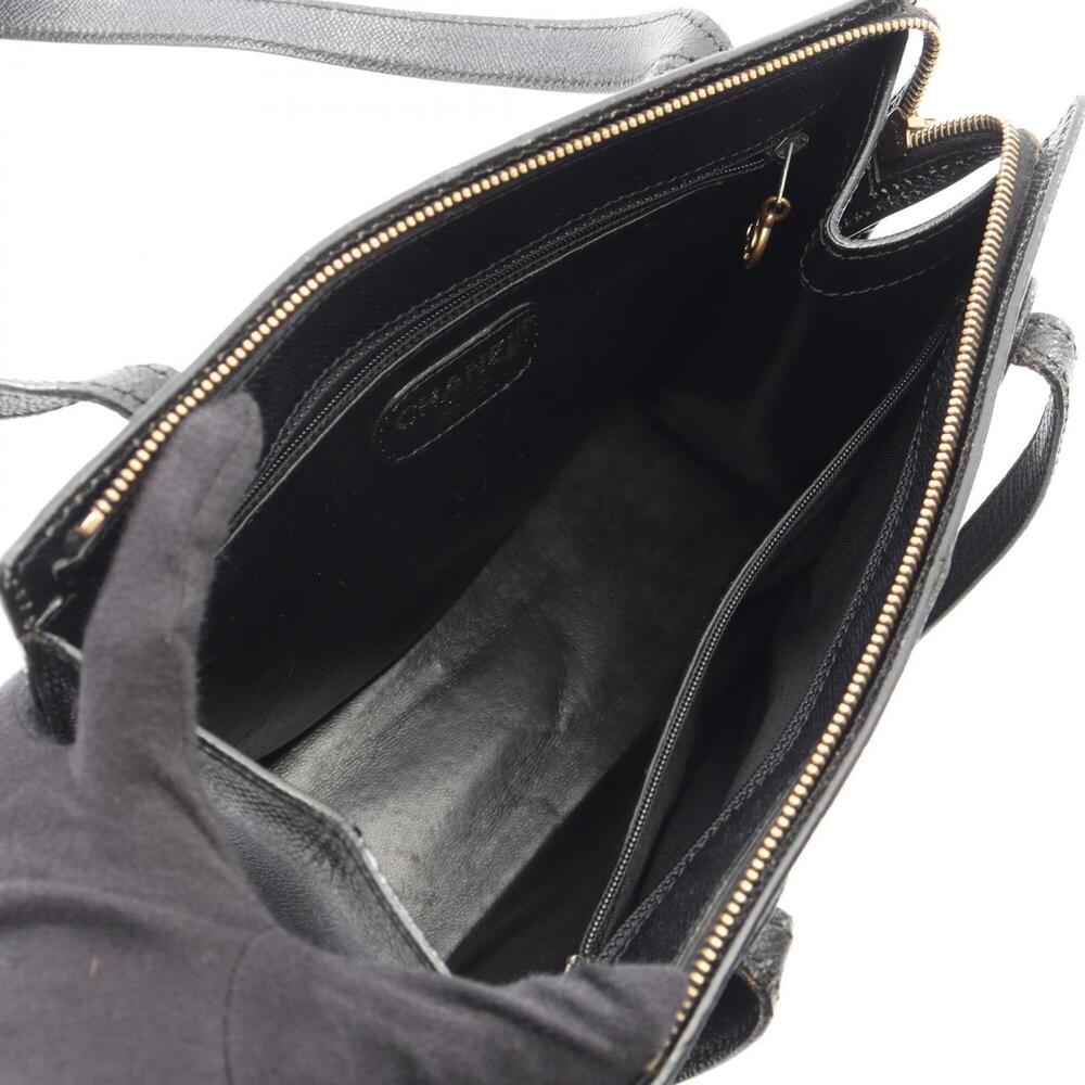 CHANEL Black Caviar Leather Tote Bag - Picture 3 of 13